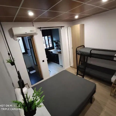 招待所 巴塞罗那294号房酒店 2*