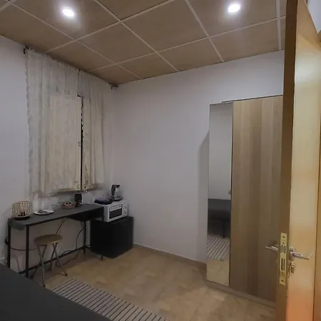 巴塞罗那294号房酒店 招待所