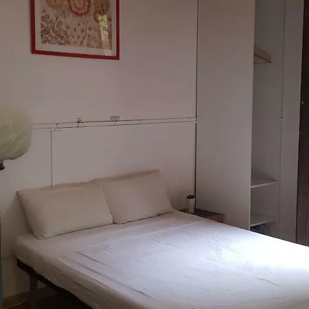 294 2* Barcelona